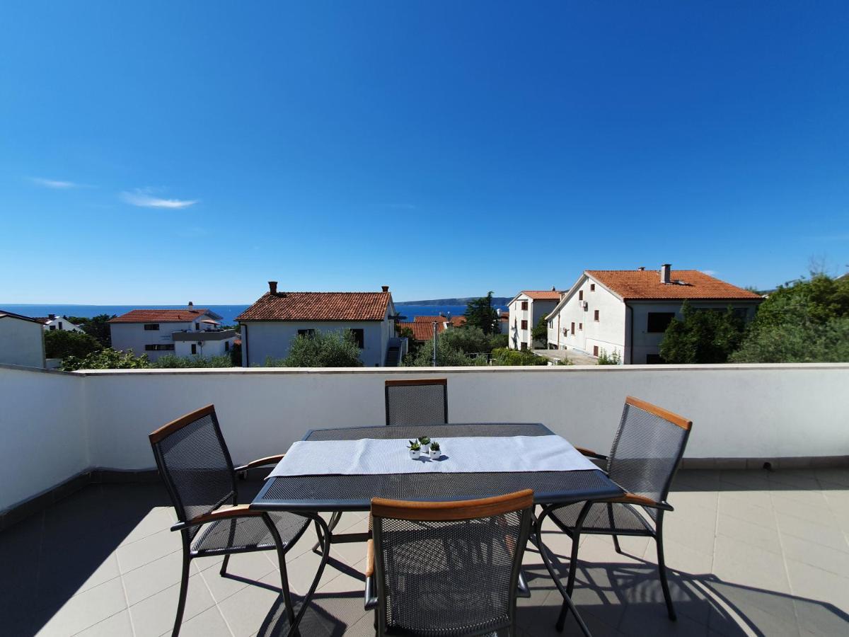 Apartmani Alta Krk Town Eksteriør bilde