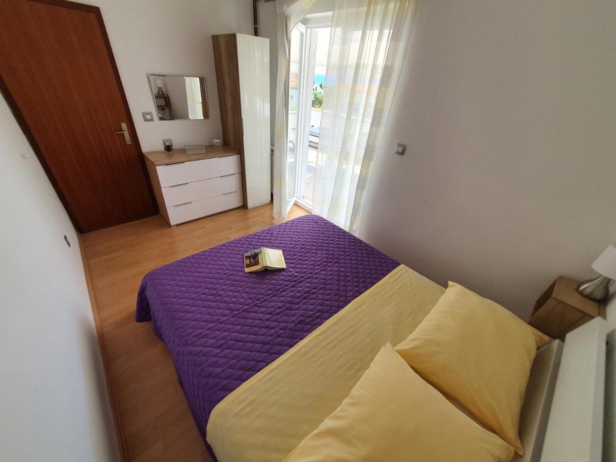 Apartmani Alta Krk Town Eksteriør bilde
